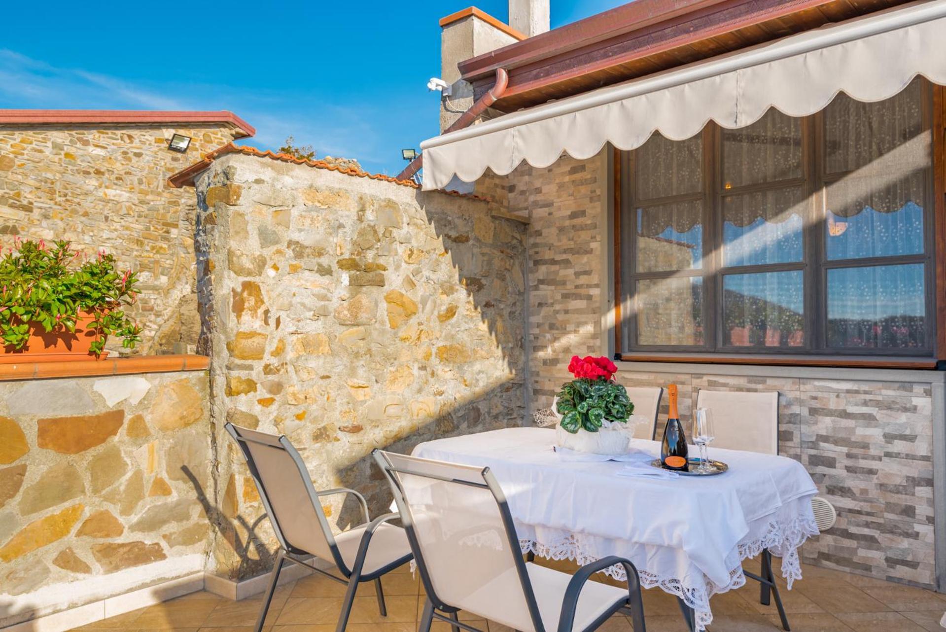 Vivi Luxury Country House Comano  Экстерьер фото