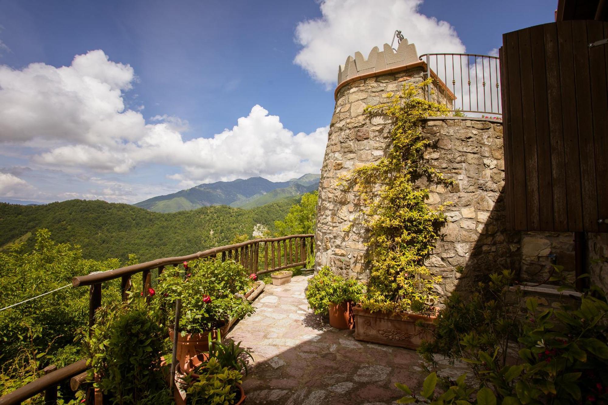 Vivi Luxury Country House Comano  Экстерьер фото